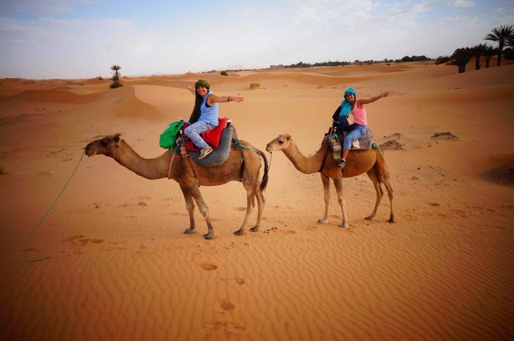 Sahara Camel Tours Camp Hotel Merzouga Buitenkant foto
